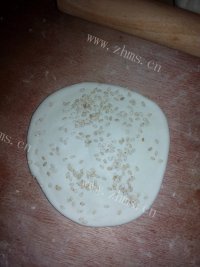 自制芝麻饼做法图解8)