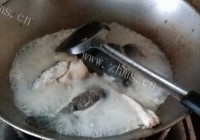 好吃的木耳节瓜黑鱼汤的做法图解三