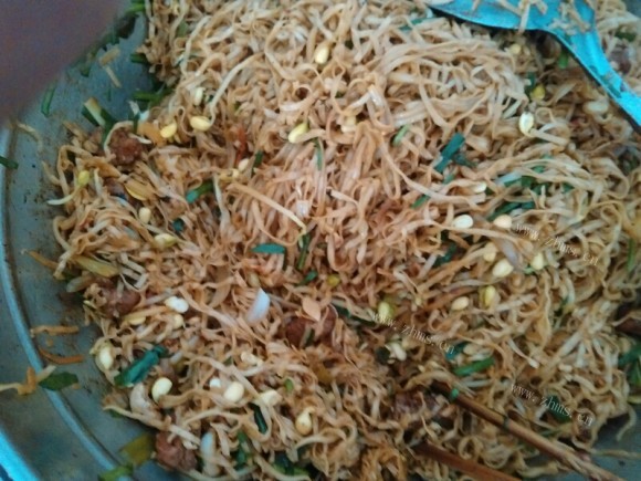 鲜美可口的焖面