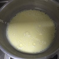 自制可可冰淇淋做法图解3)