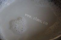 美味的皇家奶茶做法图解2)