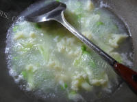 好吃的毛豆花菜螃蟹汤做法图解5)
