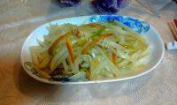 家常菜酸辣白菜丝
