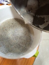 唇齿留香的黑豆花生豆浆做法图解5)