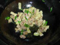 家常菜萝卜烧肉做法图解7)