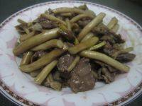 家常菜茶树菇炒牛肉