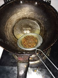秘制麻辣羊肉丁做法图解4)