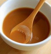家常菜彩椒腰果鸡丁做法图解4)