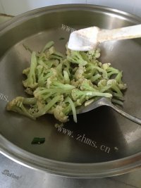 蒜香蠔油有机花菜做法图解10)