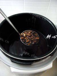 可口的红豆绿豆薏米糖水做法图解6)