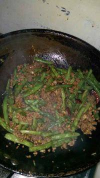 家常菜干煸四季豆