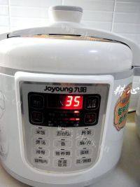 可口的红豆绿豆薏米糖水做法图解4)