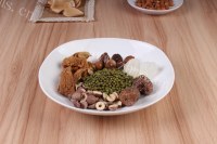 甜美的竹笙莲子绿豆糖水做法图解1)