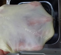 美味的炼乳紫薯扇子面包做法图解4)