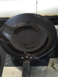 自制香酥葱油饼做法图解9)