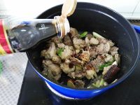 色香味俱全的啤酒炖鸡做法图解10)