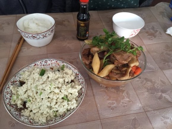 诱人的皮蛋豆腐