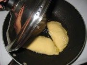 自己做的发面韭菜盒子做法图解14)