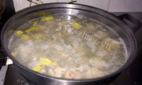 美味的肉圆子火锅做法图解5)