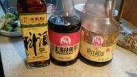家常黄豆炖猪蹄做法图解3)