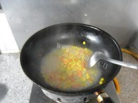 健康美食松仁玉米做法图解5)