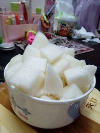 自己做的冰糖炖雪梨做法图解5)