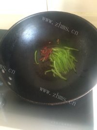 家常菜酸辣土豆丝做法图解4)