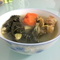 清爽可口的菜干猪骨汤做法图解5)