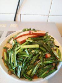 营养丰富的韭菜炒豆干