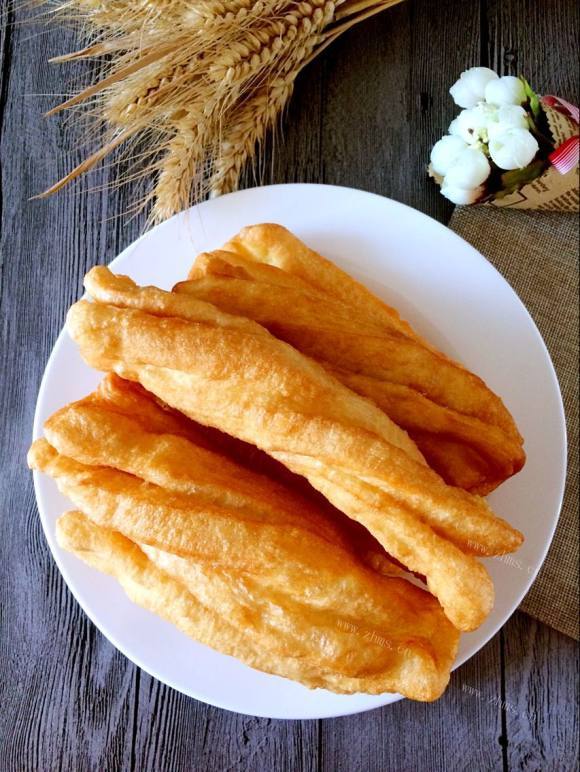 五味俱全的炸油条
