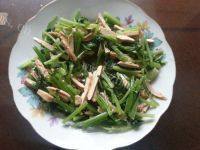 自制芹菜炒豆腐干