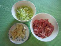 色味俱全的肉末陈村粉做法图解3)