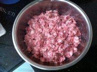 自己做的香菇猪肉饺做法图解1)