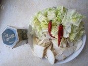 家常菜包菜杏鲍菇做法图解1)