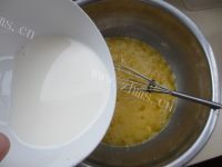 色泽不错的可可华夫饼做法图解4)