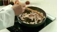 美味的滑溜里脊做法图解3)