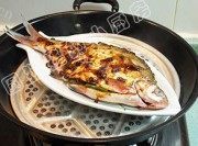 黄豆酱蒸鱼做法图解3)