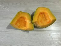 美味的南瓜蝴蝶卷做法图解2)