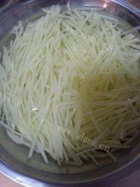 辣炒土豆丝做法图解1)