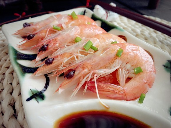 美味的白灼虾