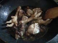 常吃不腻的鸡肉炖土豆做法图解5)