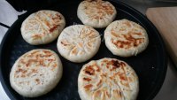 美味的烫面芹菜馅饼做法图解11)