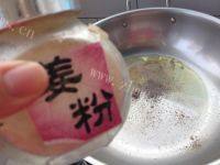家常菜肉末菜花做法图解6)