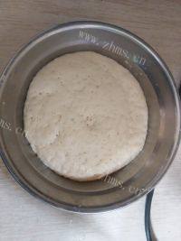 美味的时蔬披萨做法图解7)