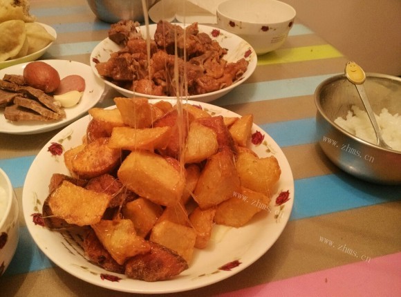 香气浓郁的拔丝地瓜