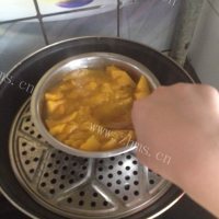 简易的南瓜球做法图解3)