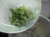 「DIY美食」皮蛋瘦肉粥做法图解13)