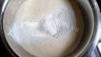 诱人的老式鸡蛋糕做法图解5)