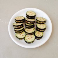 喷香的糖醋茄盒做法图解4)