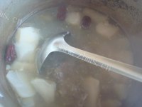 滋补的羊肉萝卜汤做法图解9)